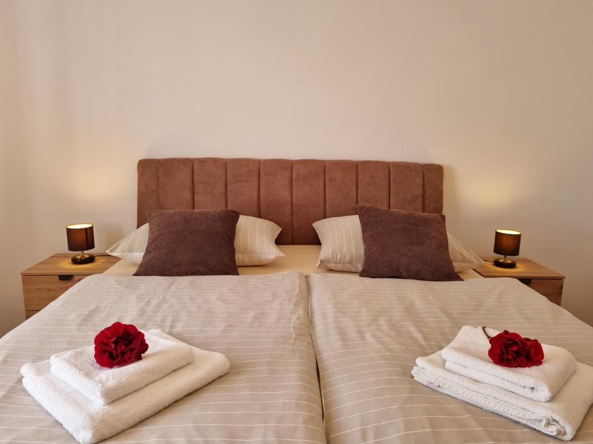 Apartman Tea Privlaka  Exteriér fotografie