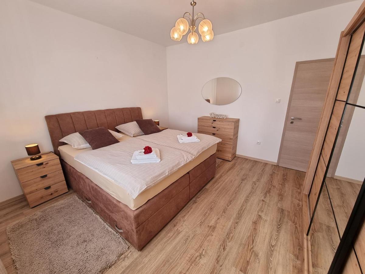 Apartman Tea Privlaka  Exteriér fotografie